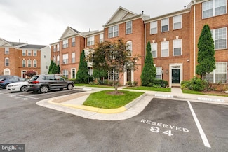 13129 Park Crescent Cir, Herndon, VA 20171