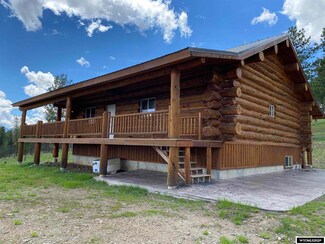 56 3rd St Esterbrook, Douglas, WY 82633