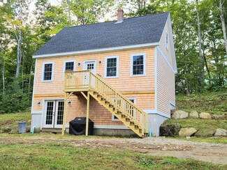 600 Castner Rd, Waldoboro, ME 04572