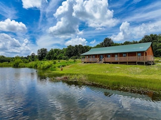 54 SE Hwy J, Collins, MO 64738