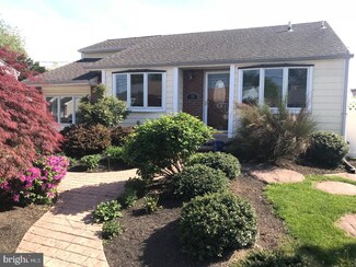 33 Hastings Rd, Trenton, NJ 08620
