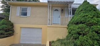809 4th St, Brilliant, OH 43913
