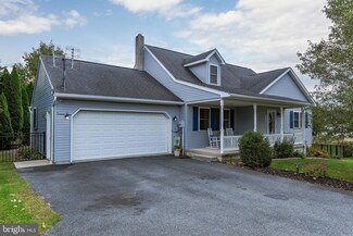 36 N 2nd St, Shartlesville, PA 19554