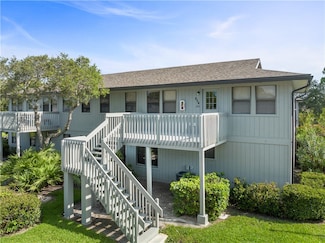 654 Centre Ct SW Unit 201, Vero Beach, FL 32962