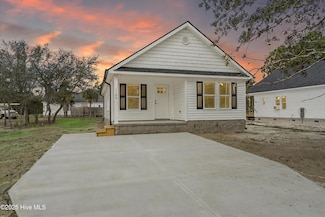 1180 Filmore Rd, Boiling Spring Lakes, NC 28461