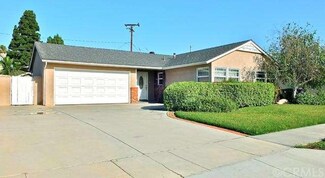 3041 Snowden Ave, Long Beach, CA 90808