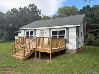 4545 Lawrence St, Cedar Bluff, AL 35959