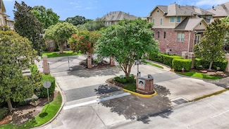 7818 Stoneyway Dr, Houston, TX 77040