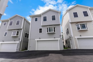 182 E 25th St, Paterson, NJ 07514