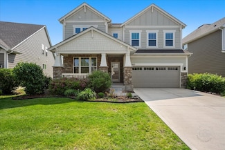 340 Hamilton Rd, Saint Charles, IL 60175