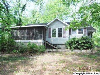 325 Rockledge Rd, Attalla, AL 35954