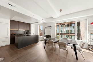 345 W 14th St Unit 8D, New York, NY 10011