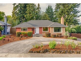 855 NW 8th St, Gresham, OR 97030