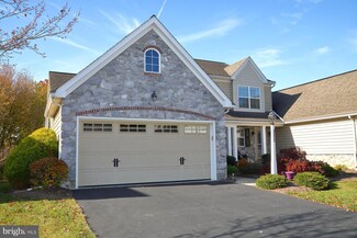 111 Waypoint Dr, Lancaster, PA 17603