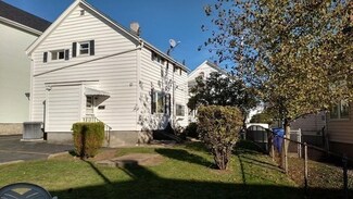 51 Raymond St, Fall River, MA 02723