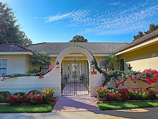 370 Golfview Dr, Miramar Beach, FL 32550