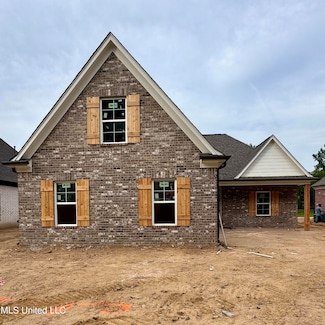 3110 Meadows Way, Hernando, MS 38632