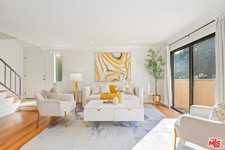 1716 Brockton Ave Unit 101, Los Angeles, CA 90025