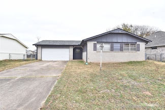 513 W C St, Jenks, OK 74037