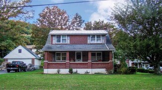 1651 S Main St, Bechtelsville, PA 19505
