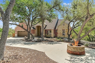 1014 Broken Spoke, Canyon Lake, TX 78133