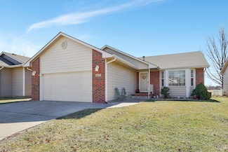 2239 N Covington Ct, Wichita, KS 67205