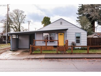765 W 10th Ave, Junction City, OR 97448