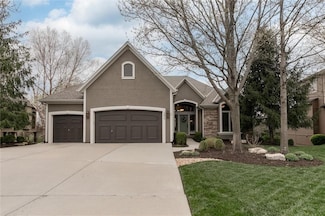 12070 S Barth Rd, Olathe, KS 66061
