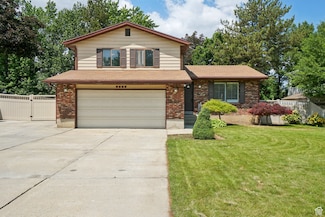 8892 S Flatiron Dr, Sandy, UT 84093