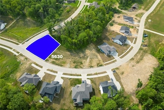 5630 Seminole Valley Trail NE, Cedar Rapids, IA 52411