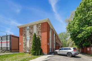 4620 Fishermans Terrace Unit GW, Lyons, IL 60534