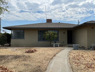 2844 E Brown Ave, Fresno, CA 93703