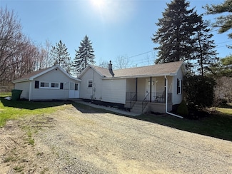 3505 Station Rd, Erie, PA 16510