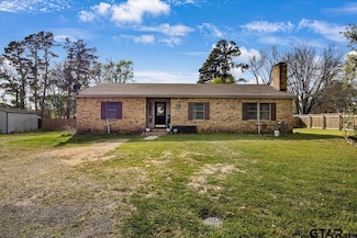 407 S Baker St, Lindale, TX 75771