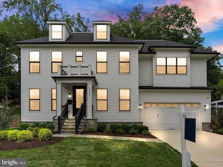 8205 Beech Tree Rd, Bethesda, MD 20817
