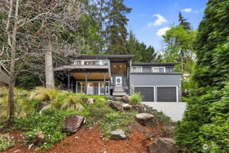 1102 205th Ave NE, Sammamish, WA 98074