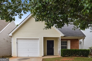 135 Lakeside Cir, Covington, GA 30016