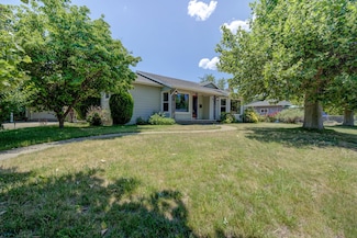 135 State St, Yreka, CA 96097