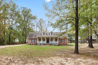 833 Big John Rd, Aberdeen, MS 39730