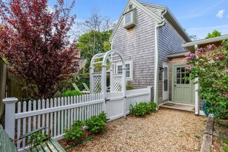 48 Pleasant St Unit 3, Provincetown, MA 02657