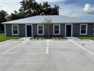 514 & 516 2nd St SW, Fort Meade, FL 33841