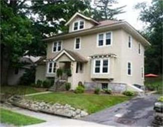 112 Morningside Rd, Worcester, MA 01602