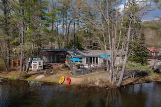 10 Island Dr, Ashland, NH 03217