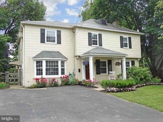 122 Twining Rd, Oreland, PA 19075