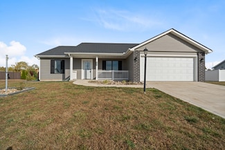 4370 Duffy Dr, Syracuse, IN 46567