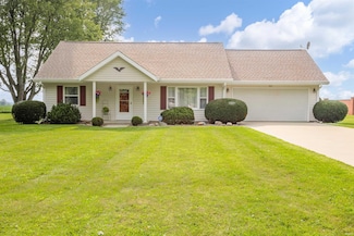 7801 S Sun Mor Dr, Muncie, IN 47302