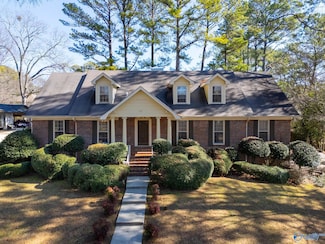 106 Shady Ln, Athens, AL 35613