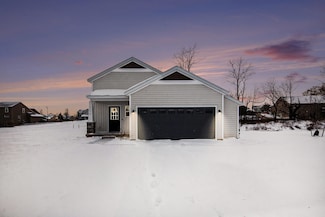 4254 Butternut Dr, Wayland, MI 49348