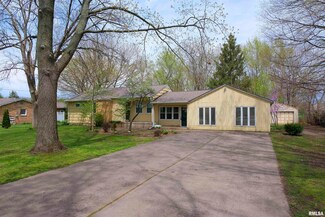 1715 65th Ave W, Rock Island, IL 61201