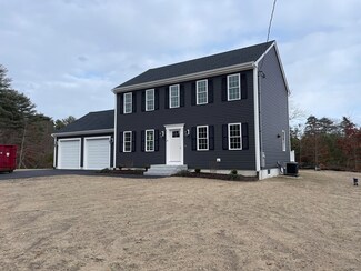 23 Center St, Carver, MA 02330